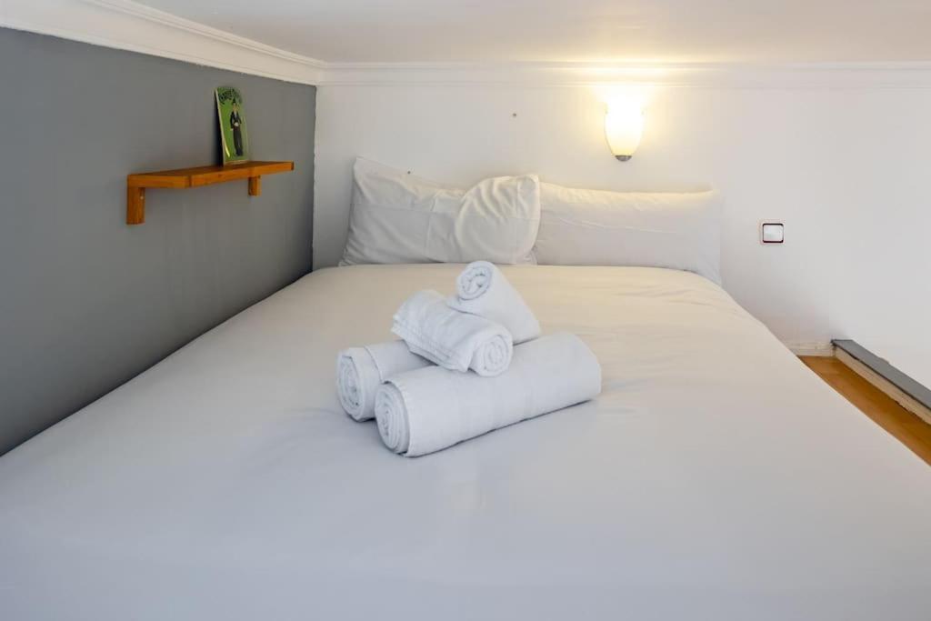 Beautiful Apartment In Malasana For 3 Pax - Ferrer Madrid Exterior photo
